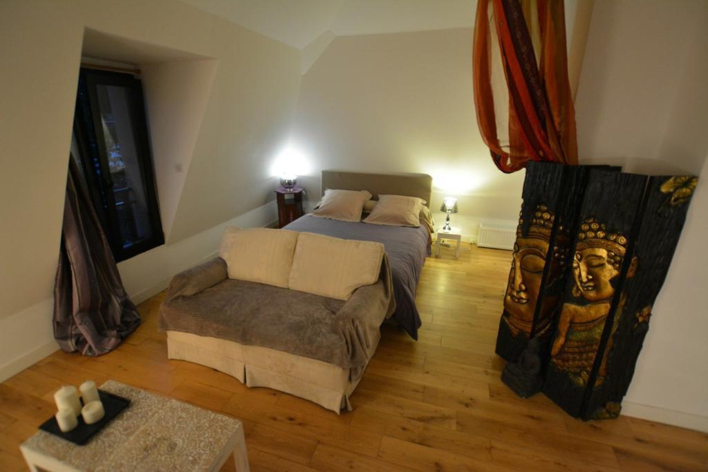 Maison D'Hotes Les Coudreaux Rueil-Malmaison Eksteriør bilde